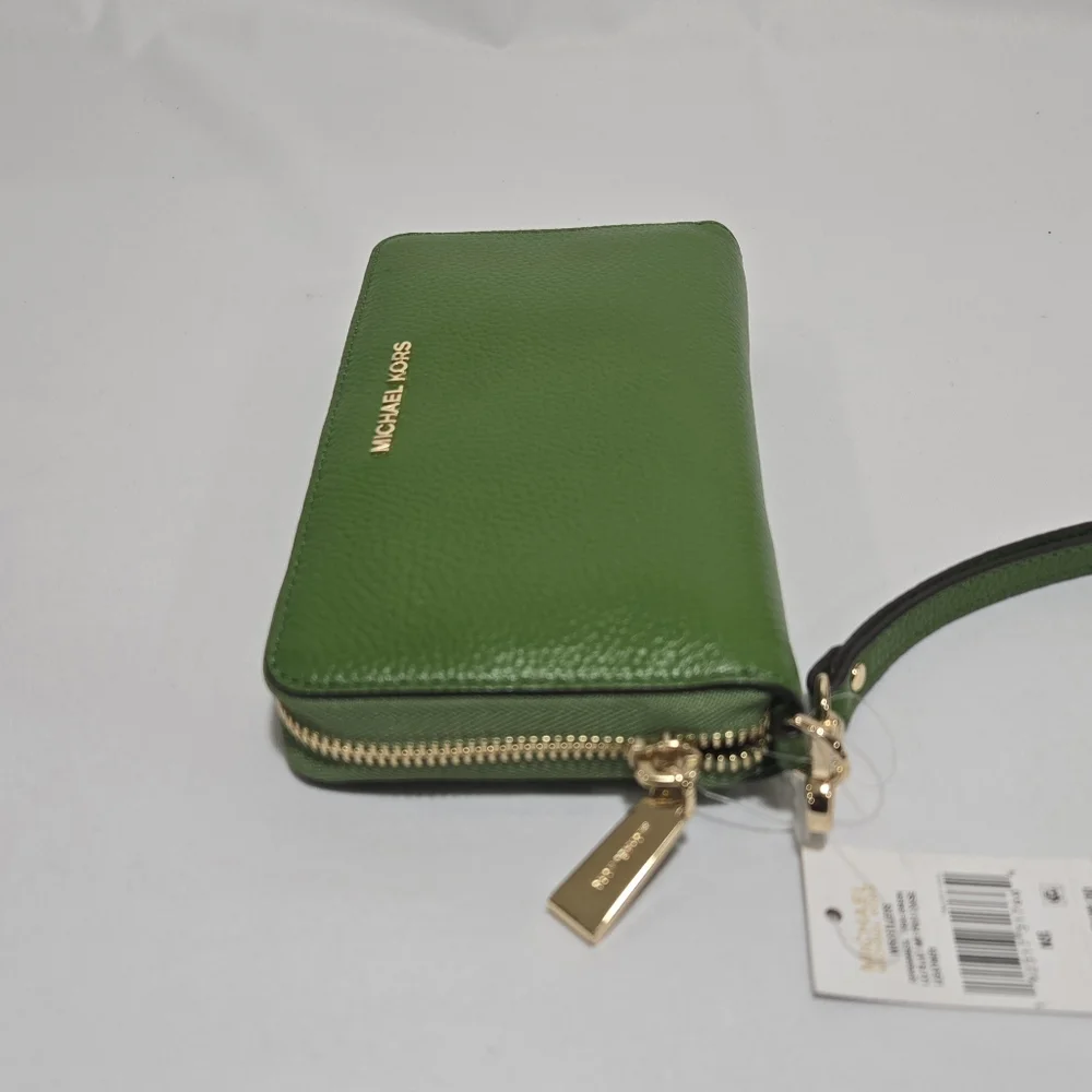 Michael Michael Kors Wristlets True Green LG Flat MF PHN Case Leather Wallet